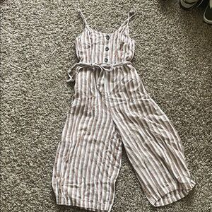 Universal Thread Cream and White Jumpsuit with Wide-Leg Design